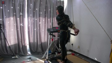 【绳之韵】菲菲，绳模的科学建设方式第三拍第三集，黑胶衣直臂捆绑，口球口水，股绳固定棒极限运动，高跟虐足、羞辱亵玩