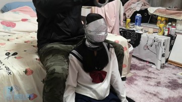 【闪闪工作室】美女与一条小管子的游戏