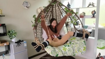 【JS】【采文】摇篮椅上的捆绑口球堵嘴玩足TK快乐棒震动