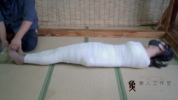 【象人原创】小0-保鲜膜+绷带全包+郊狼虐足+嘟嘴放置