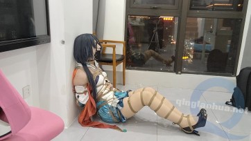 【此间鸽者】云璃cos户外紧缚露出（下）