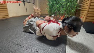 【悦感日记】小美入室绑架剧情|超紧极限五花驷马直接绑哭|全程大叫