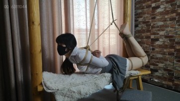 【随心原创】杨蕊 头向下逆吊 驷马极限拉扯 又直又白的大长腿