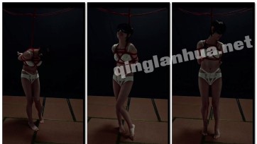【汐月原创】啵啵贝失控模式下来回踱步的内衣小美女。强制站立。难耐
