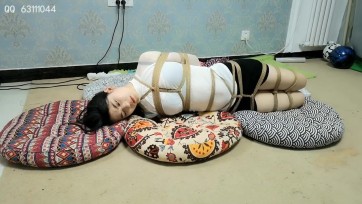 【随心原创】冷兮 折腿捆艰难行走 驷马吊 直臂口水放置