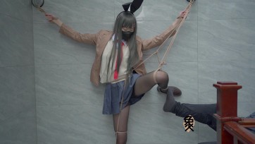 【象人原创】轻语-cos麻衣学姐！吸盘拘束TK，吊缚，折腿，股绳折磨！1小时25分钟超长。