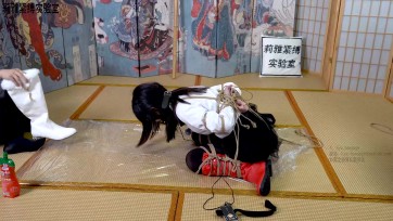 【莉雅】独居少女的劫难（二） DID/紧缚/口球/棒子/蛋蛋/黑丝/靴子/强膏/湿身/呻吟