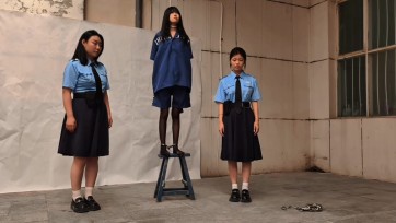 【鑫鑫工作室】女犯被捕后不老实，被吊起来，TK，驷马，最后终于承认罪行，被判处死刑，梦见自己被绞刑，痛苦死去