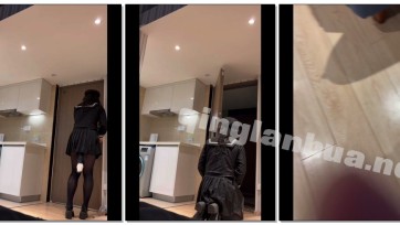 【hx0532】让外卖小哥帮忙拔出拉珠尾巴~勾引+连体黑丝+尾巴+项圈+拉珠+男娘