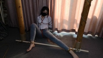 【随心原创】杨蕊 牛仔裤 红绳五花 难受的姿势