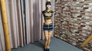 【束缘阁】小艾姆 潇潇 柱子上全身绳缚放置