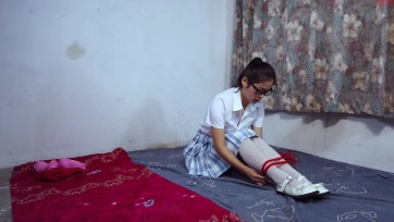 【晓鹿绳艺】第二次捆绑，这次师傅教捆绑驷马，感谢师傅一把老骨头耐心教导陪我练习，买的漂亮红粉绳被师傅说不好用，有点小失落