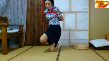 【绳舞飞扬】探店美女草草：探店体验紧缚表演第三季（空姐装）发布版……本期片足吊+四马求救+采访体验自主收绳