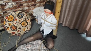 【随心原创】单身妈妈 悦悦 驷马 脚趾固定 震动很享受 口水横流