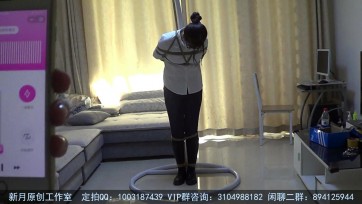 【新月原创】【玉箫】牛仔裤+长靴+白衬衣 遥控TD远程忍耐 吊绑+驷马 捆绑拉扯前行 相当刺激