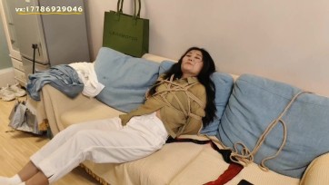 【笨鸟原创】新模特 【新疆丽丽】 《面试绳模下集》