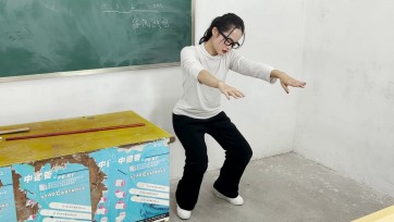 【樱束原创】《惩罚老师20分钟无休息蹲马步》