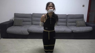 【灰鸟工作室】纹身女孩乐乐入室绑架堵嘴