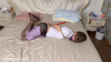 【秘语工作室】抓到一个空姐（如何惩罚呢？）