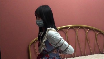 新妹子 lolita装捆绑 口球堵嘴 或许是我见过口水最多的妹子